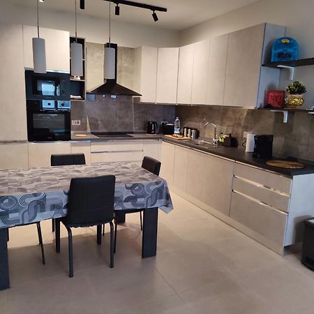 Appartamento The Palm Court St. Paul's Bay Esterno foto